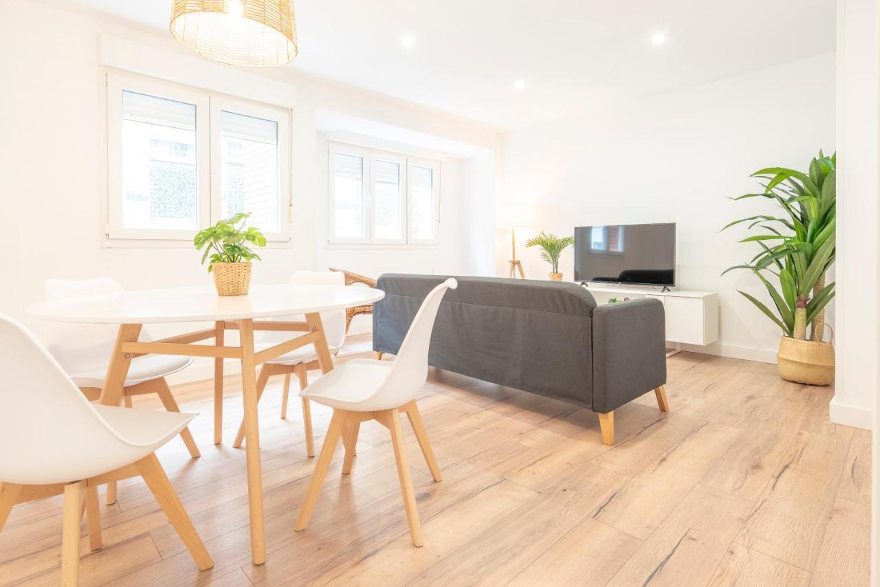 Apartamento Larra ヒホン エクステリア 写真